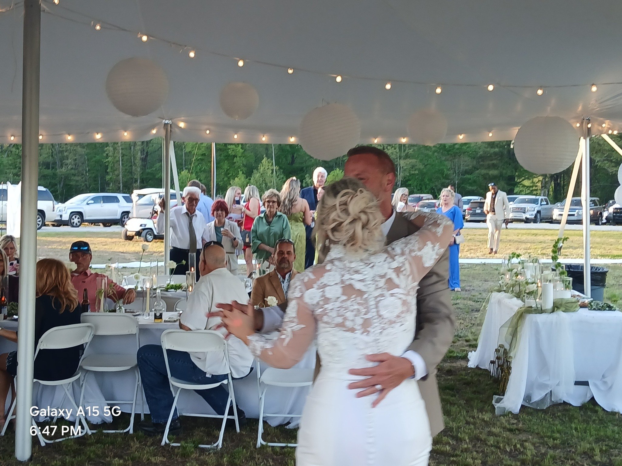 Jason & Jordan Yant Wedding - First Dance Dip